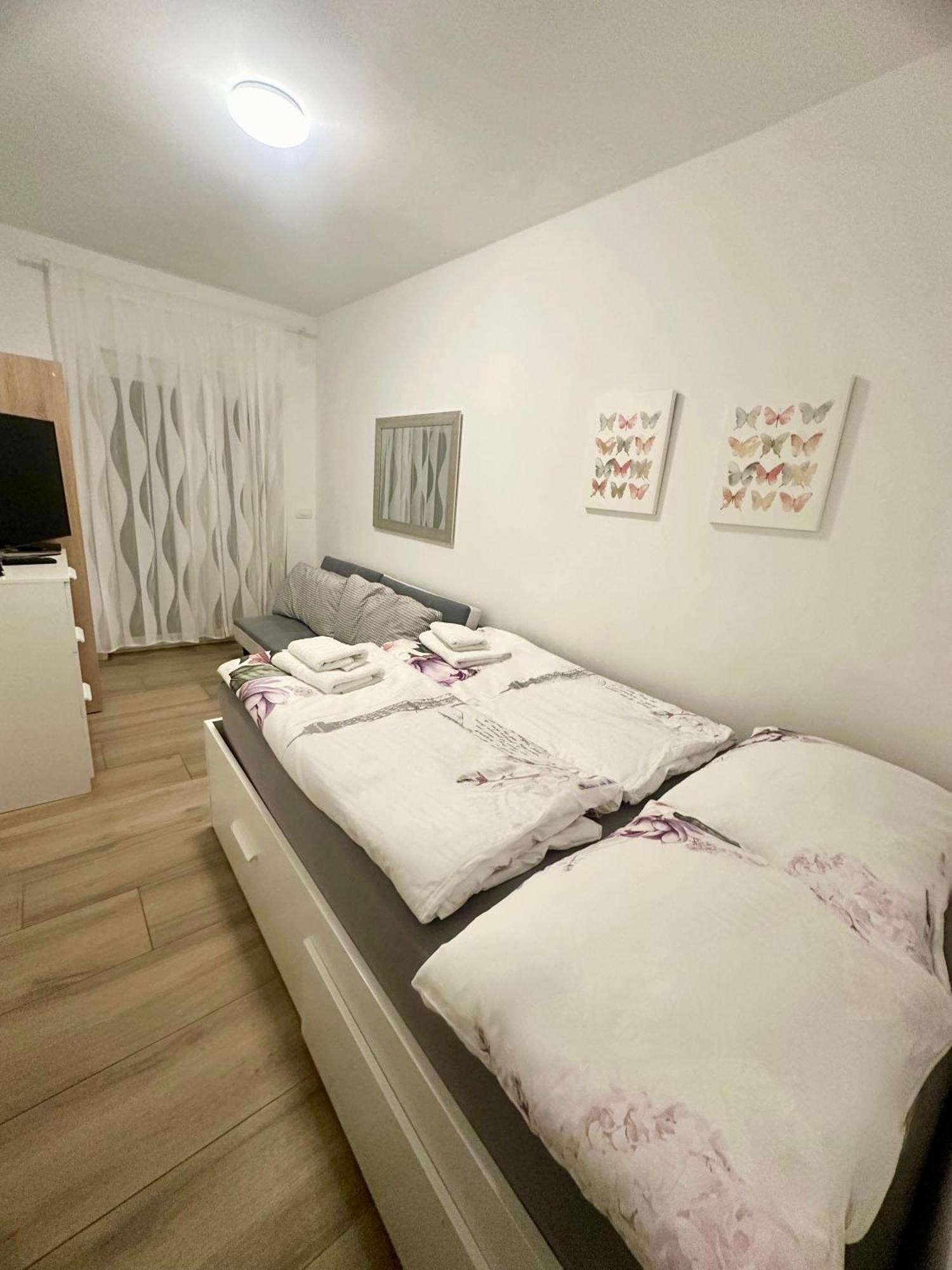 Nikola Apartmani Crikvenica Exterior photo